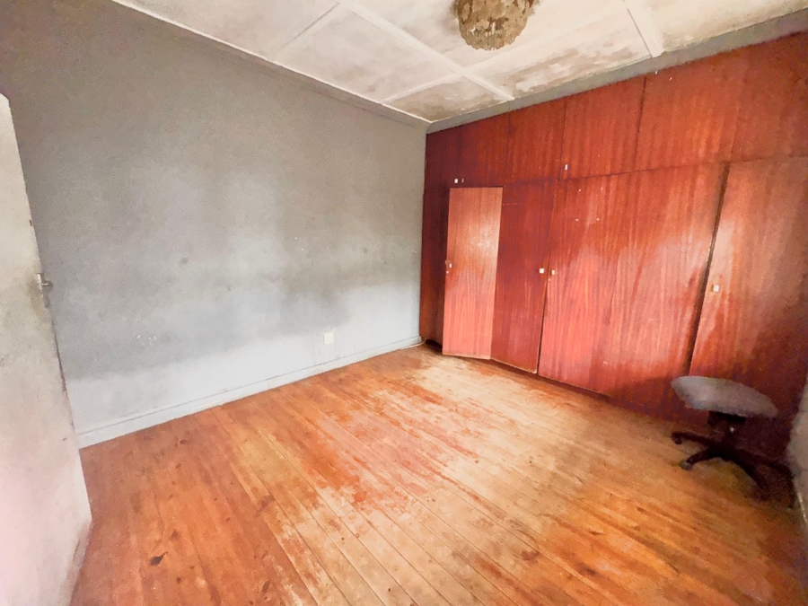 5 Bedroom Property for Sale in Woodstock Western Cape